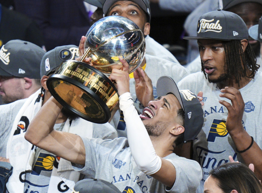 Košarkaši Indijane pobedili Njujork i plasirali se u veliko finale NBA lige