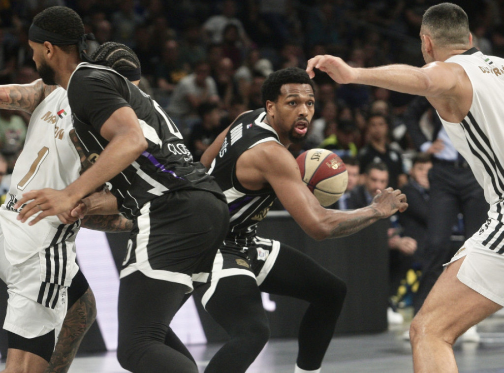 Košarkaši Partizana pobedili Dubai i plasirali se u finale ABA lige