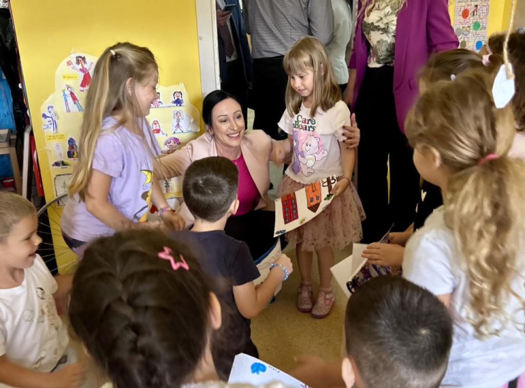 Jelena Žarić Kovačević obišla radove na rekonstrukciji vrtića "Svitac" u Zaječaru