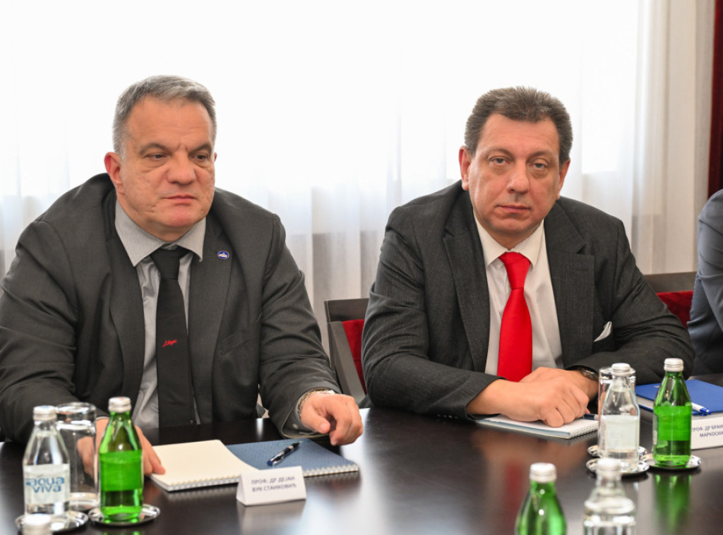 Stanković i Markoski sa dekanima svih fakulteta u Novom Sadu: Neophodno nadoknaditi nastavu