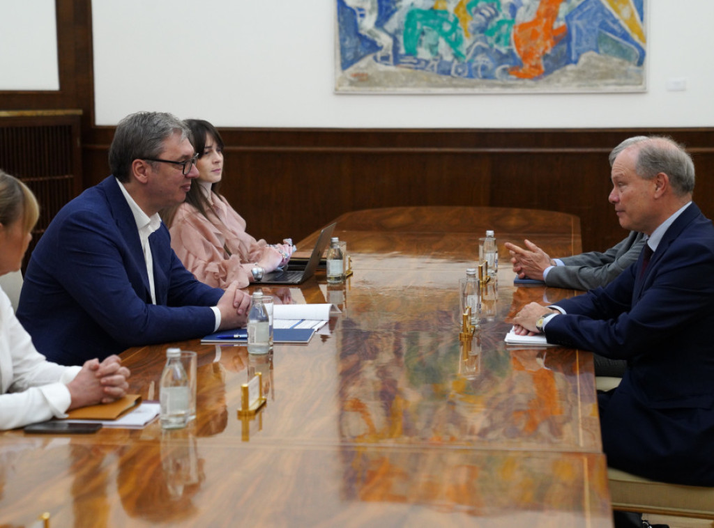 Vucic receives France's special Western Balkans envoy