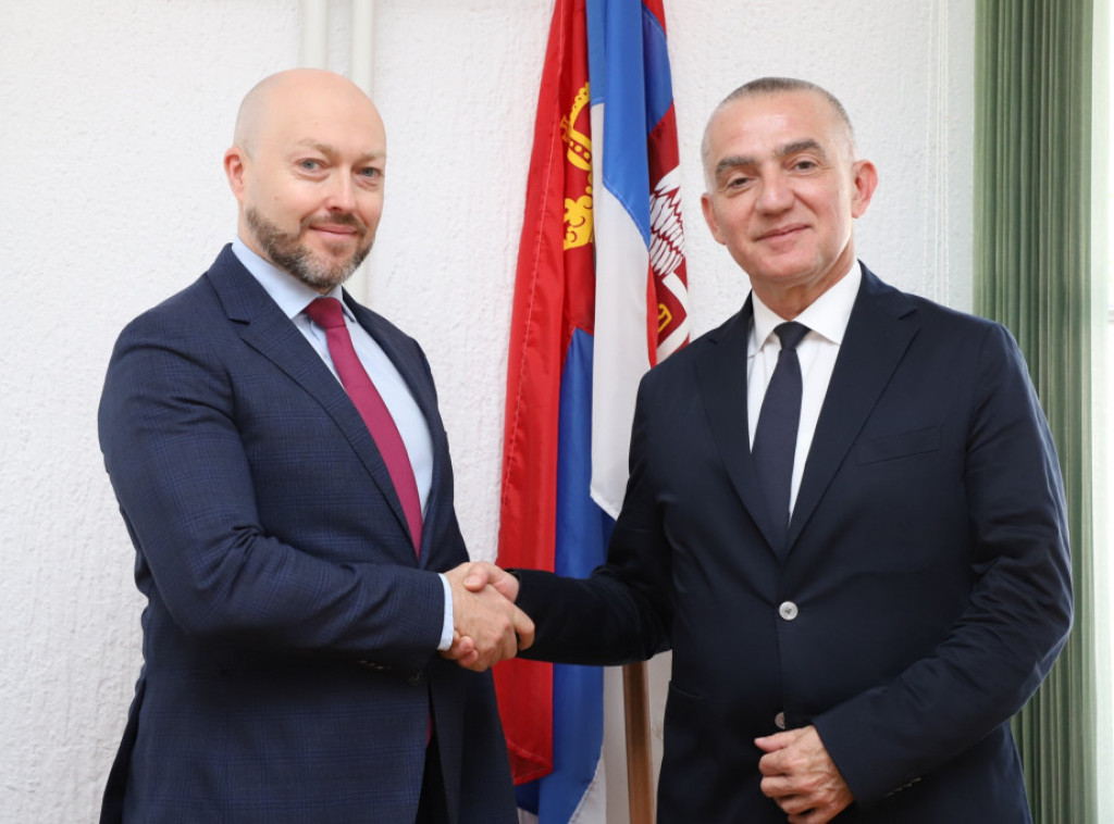 Nenad Vujić upoznao zaposlene u pravosuđu Šapca sa planiranim izmenama normativnog okvira