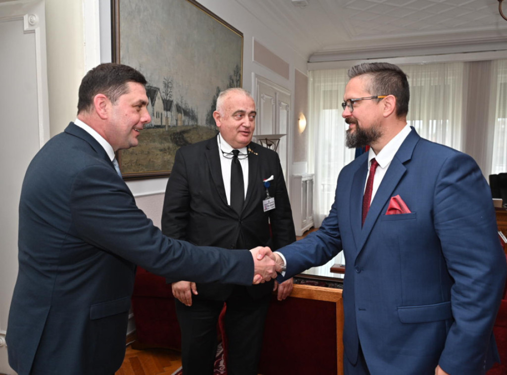 Juhas: Održavanje kongresa neurohirurga u NS priznanje za zdravstveni i naučni status