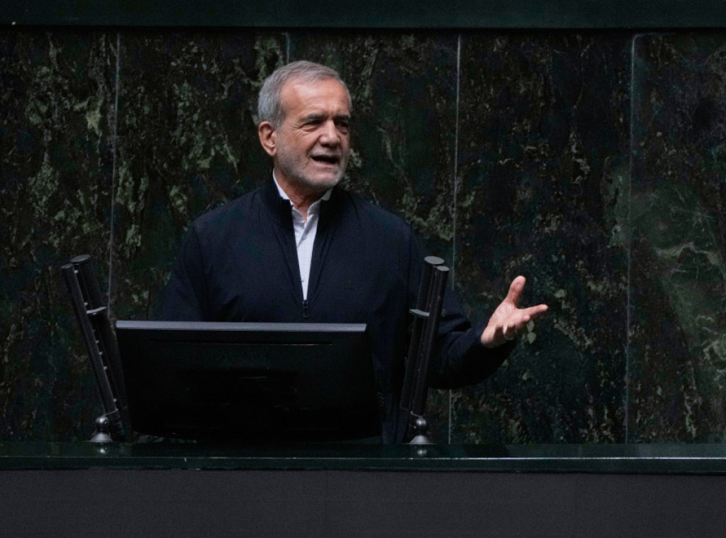 Pezeškijan: Iran neće popustiti pred pritiskom SAD da obustavi svoj nuklearni program