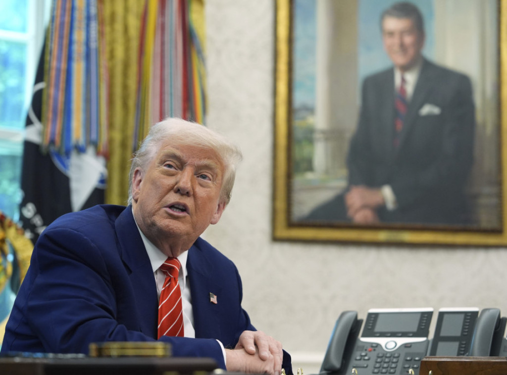 Tramp: Korišćenje autopena za Bajdenova pomilovanja najveći politički skandal