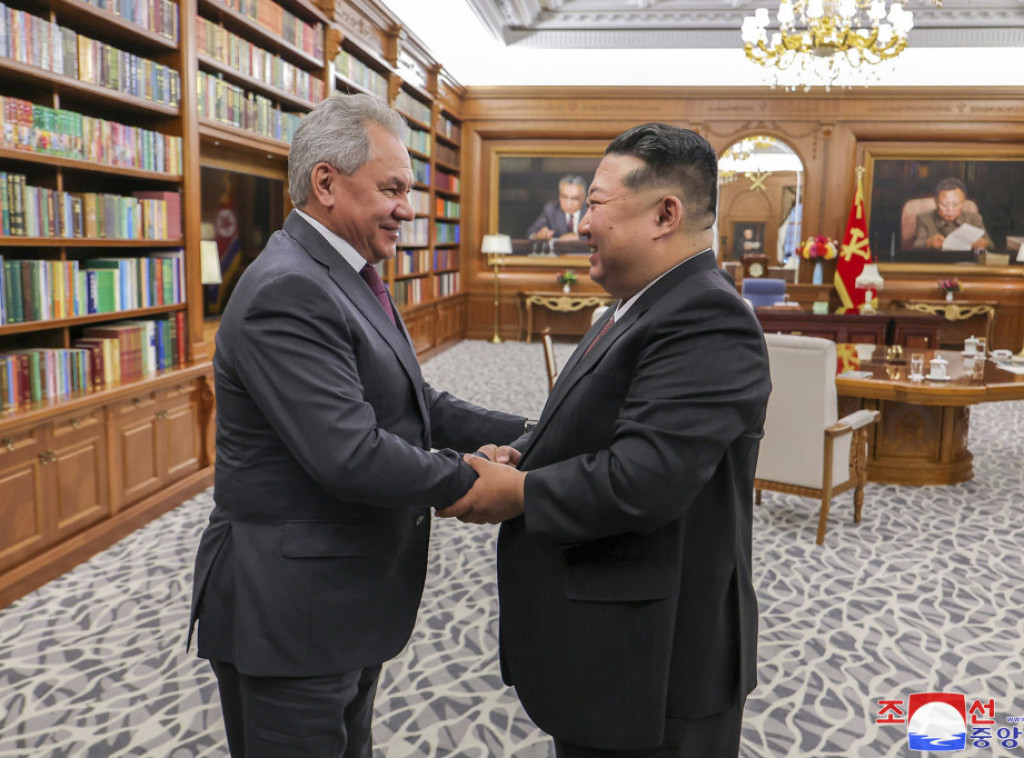 Kim Džong Un rekao da Rusiji pruža bezuslovnu podršku po pitanju Ukrajine