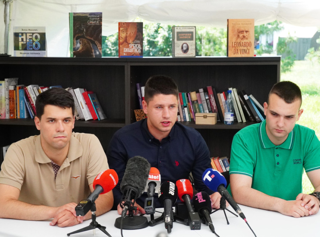 Miloš Pavlović: Svi napadači moraju biti kažnjeni, institucije da adekvatno reaguju