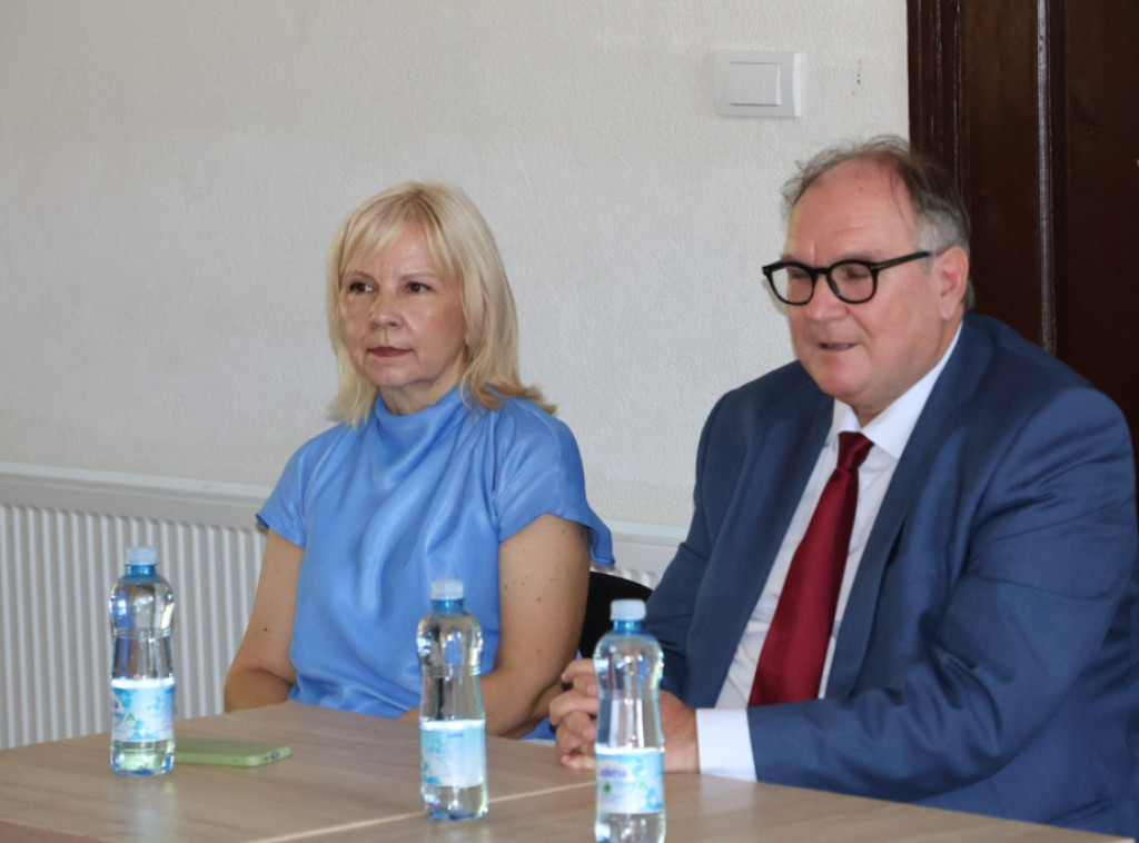 Tasić: Apsolutni prioritet svake osobe jeste očuvanje zdravlja