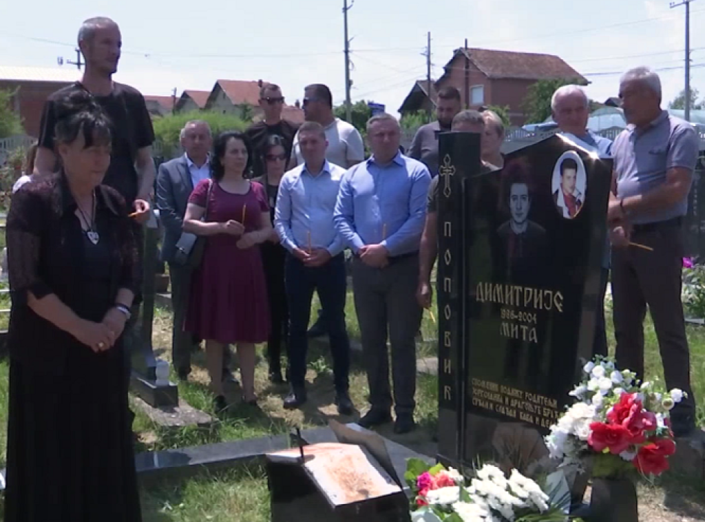 Obeležena 21. godišnjica ubistva Dimitrija Popovića iz Gračanice
