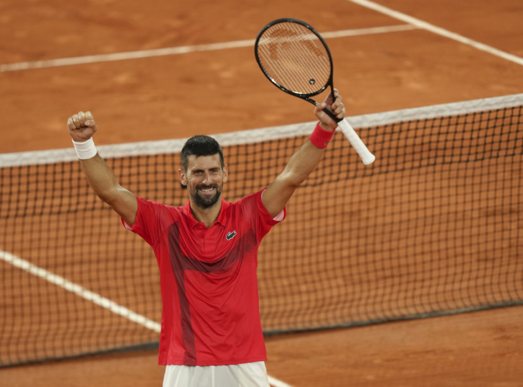 Đoković večeras protiv Sinera igra meč polufinala Rolan Garosa