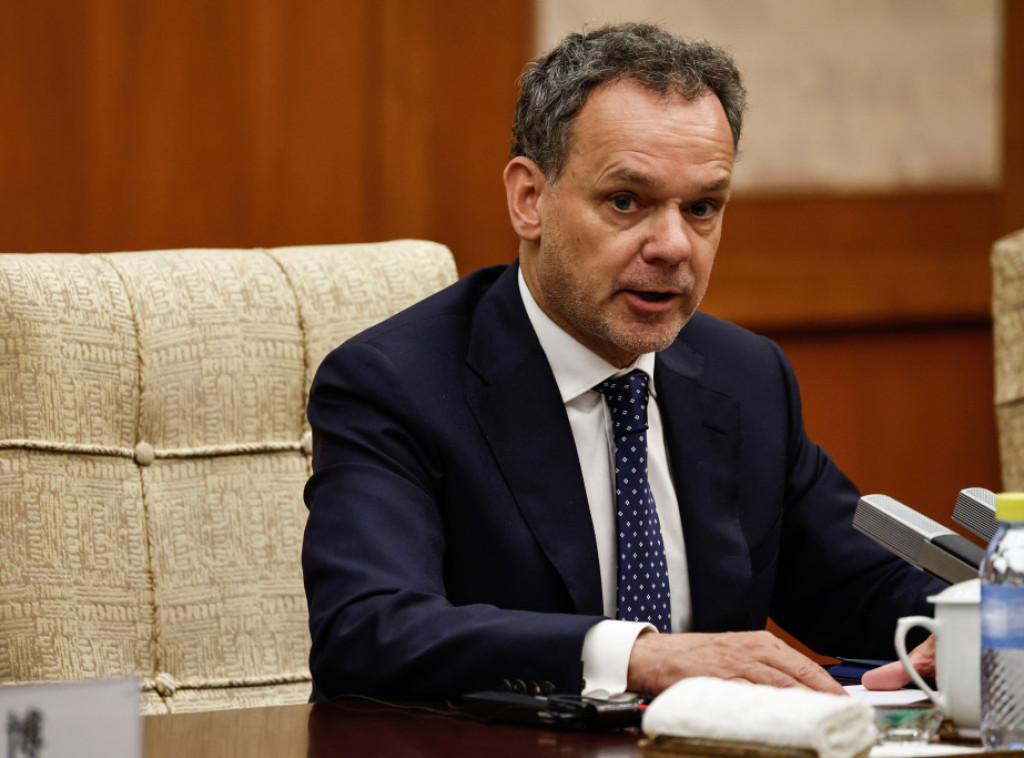 Ministar spoljnih poslova Holandije Kaspar Veldkamp i sve partijske kolege podnele ostavke