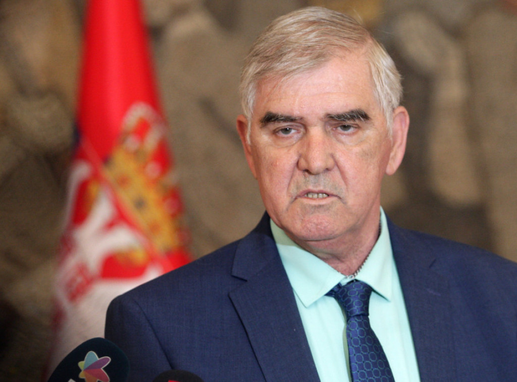 Ministar Beriša čestitao Kurban-bajram