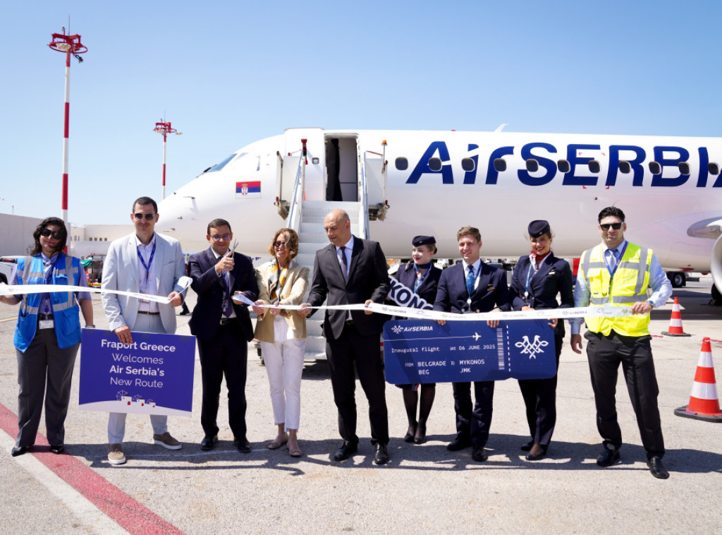 Er Srbija na svom prvom letu ka Mikonosu