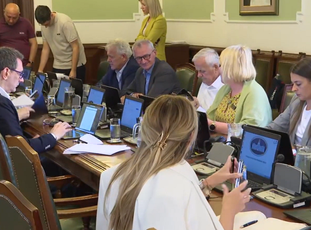 Odbor za kulturu i informisanje usvojio dopunjenu dokumentaciju za članove Saveta REM-a