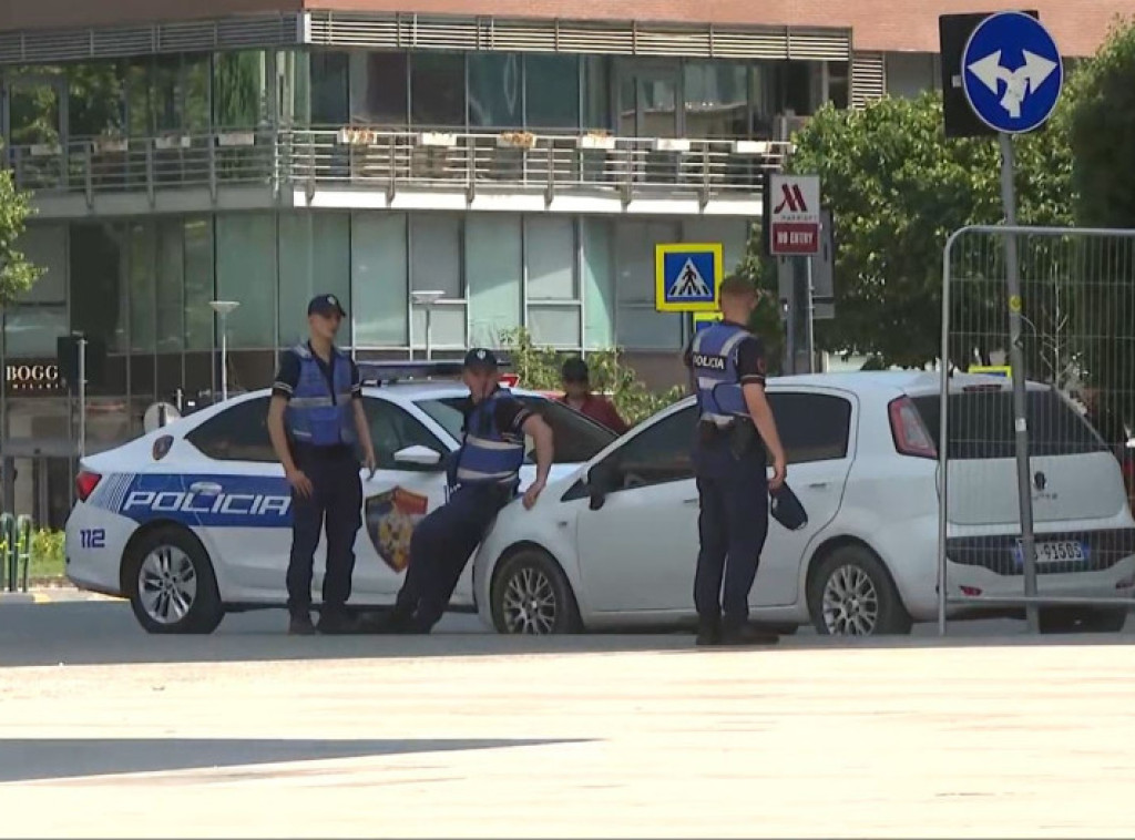 Visoke mere obezbeđenja u Tirani - 2.000 policajaca, specijalci, zabranjeni dronovi..