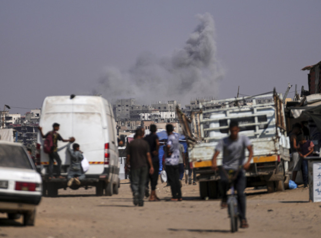 Najmanje četiri osobe poginule nedaleko od centra za distribuciju pomoći u Gazi