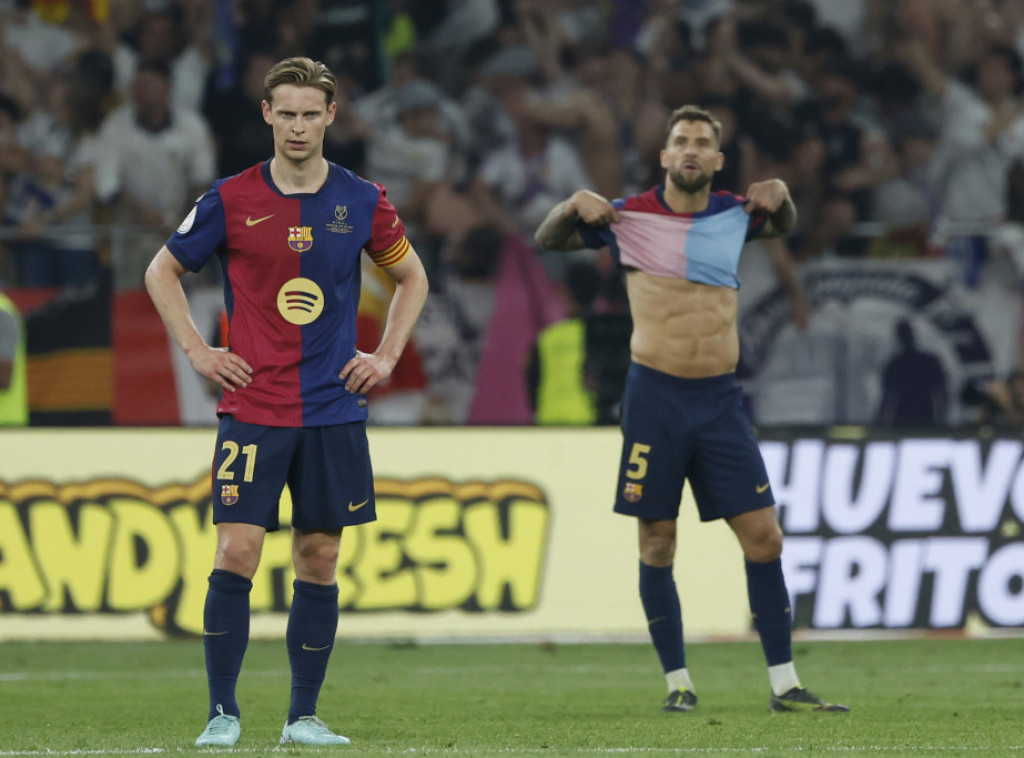 Frenki De Jong: Nadam se da ću da produžim ugovor sa Barselonom