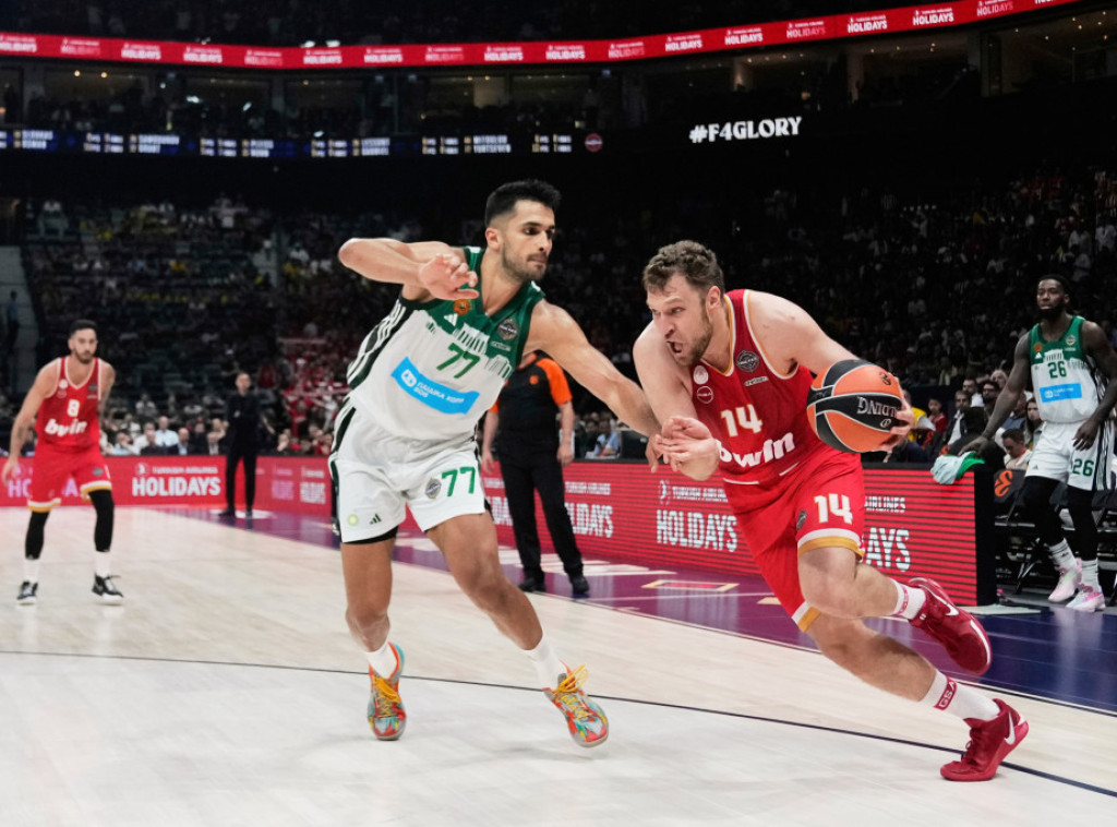 Košarkaši Olimpijakosa savladali Panatinaikos i osvojili titulu šampiona Grčke