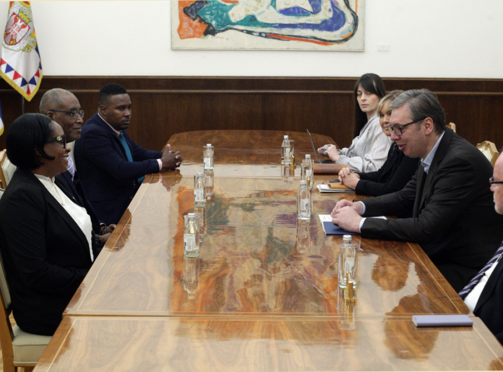 Vucic receives St Kitts and Nevis, St Lucia officials