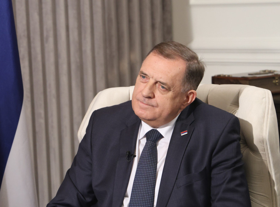 Milorad Dodik: Božić je simbol novog početka, okuplja i poziva na zajedništvo