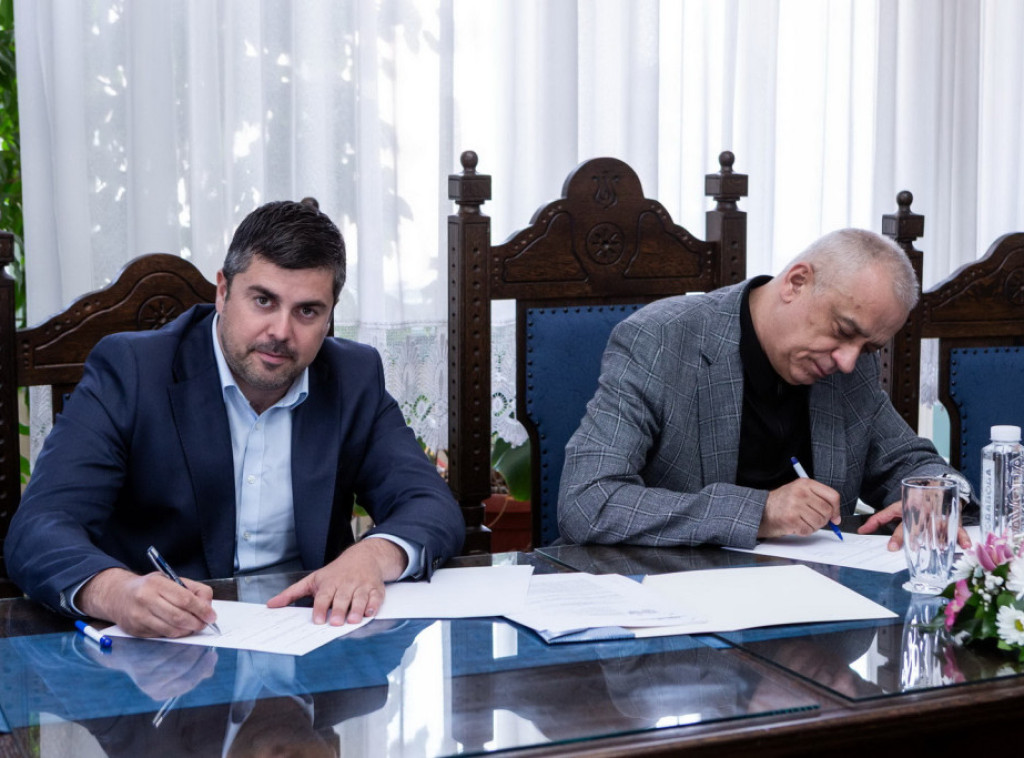 Potpisan ugovor o primarnoj separaciji otpada za lokalne samouprave u AP Vojvodini