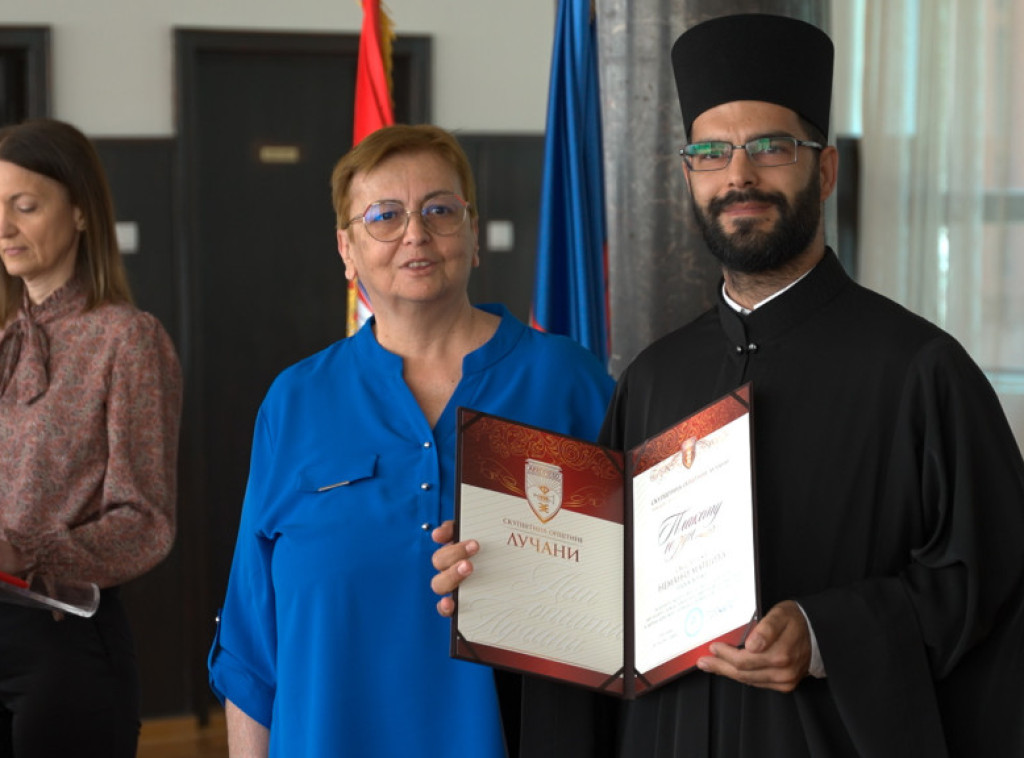 Lučani: Obeležen dan opštine Lučani, zaslužnim pojedincima dodeljena priznanja