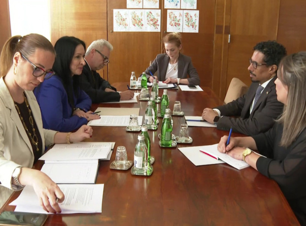 Žarić Kovačević i Almenhali razgovarali o unapređenju saradnje Srbije i UAE