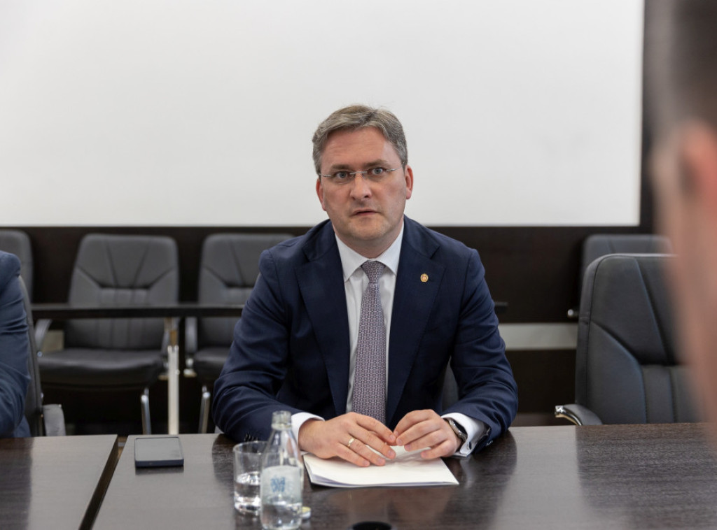 Ministar Selaković pozdravio dogovor premijera Macuta i rektora Đokića