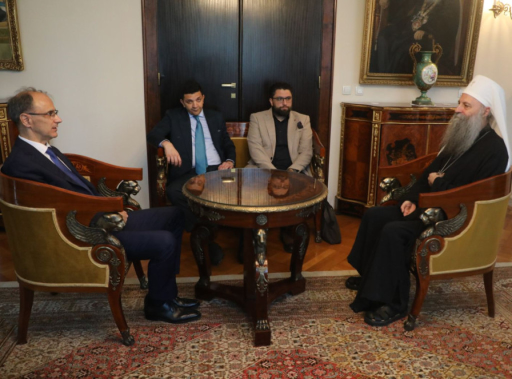 Macut i partrijarh Porfirije razgovarali o aktuelnoj društvenoj situaciji u zemlji
