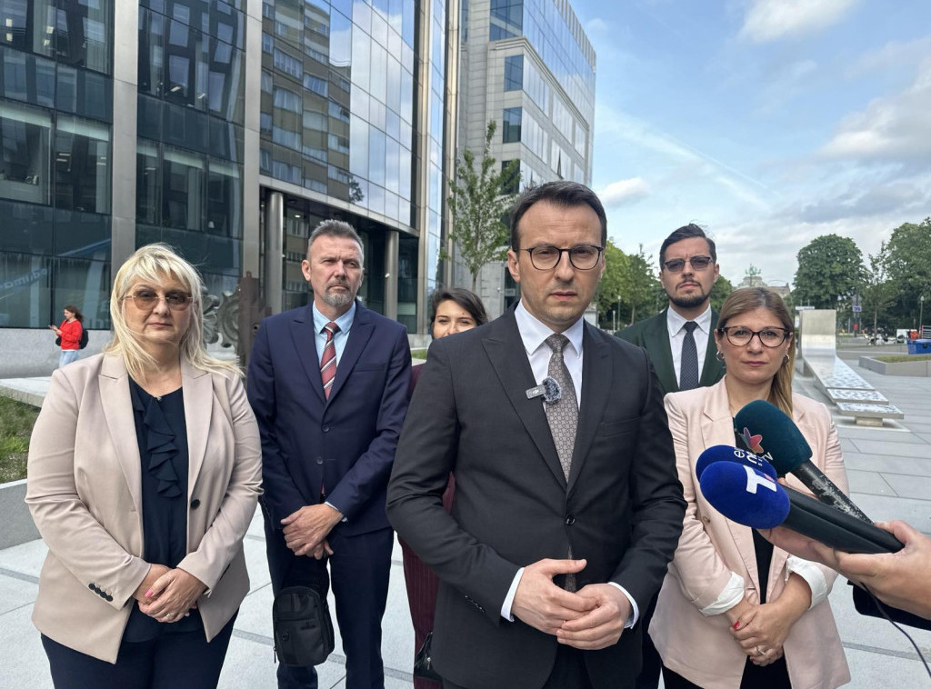 Petkovic: We insisted on Serb municipalities and presented deescalation plan