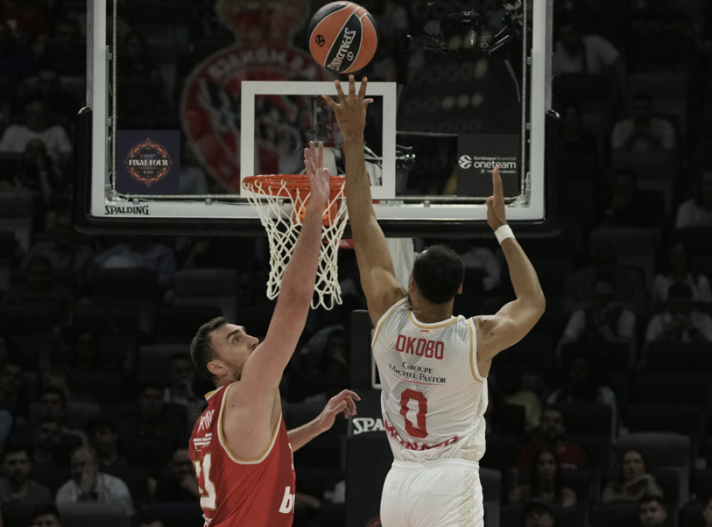 Nikola Milutinov potpisao novi trogodišnji ugovor sa Olimpijakosom