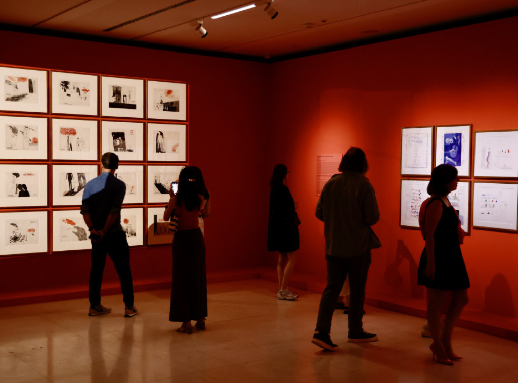 Izložbom "Dejvid Hokni: Od papira do ekrana" MSUB obeležio 60. rođendan