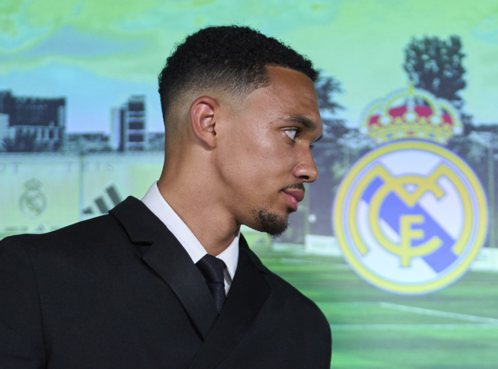 Aleksander-Arnold: Prelazak u Real je ostvarenje sna