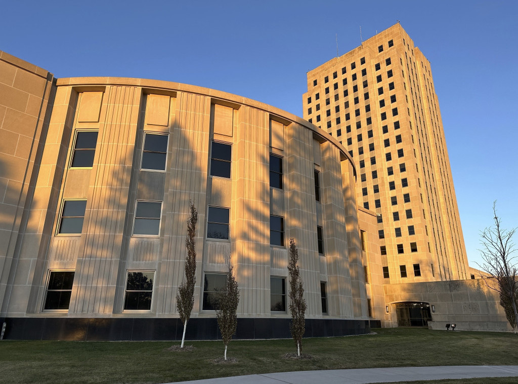 Usvojen Trampov zahtev za smanjenje potrošnje za stranu pomoć i javne servise