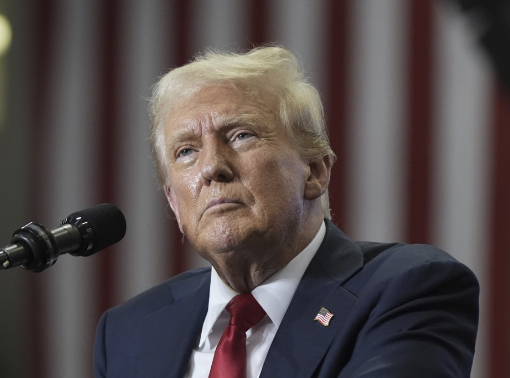 Tramp: Slab odgovor Irana na američke napade