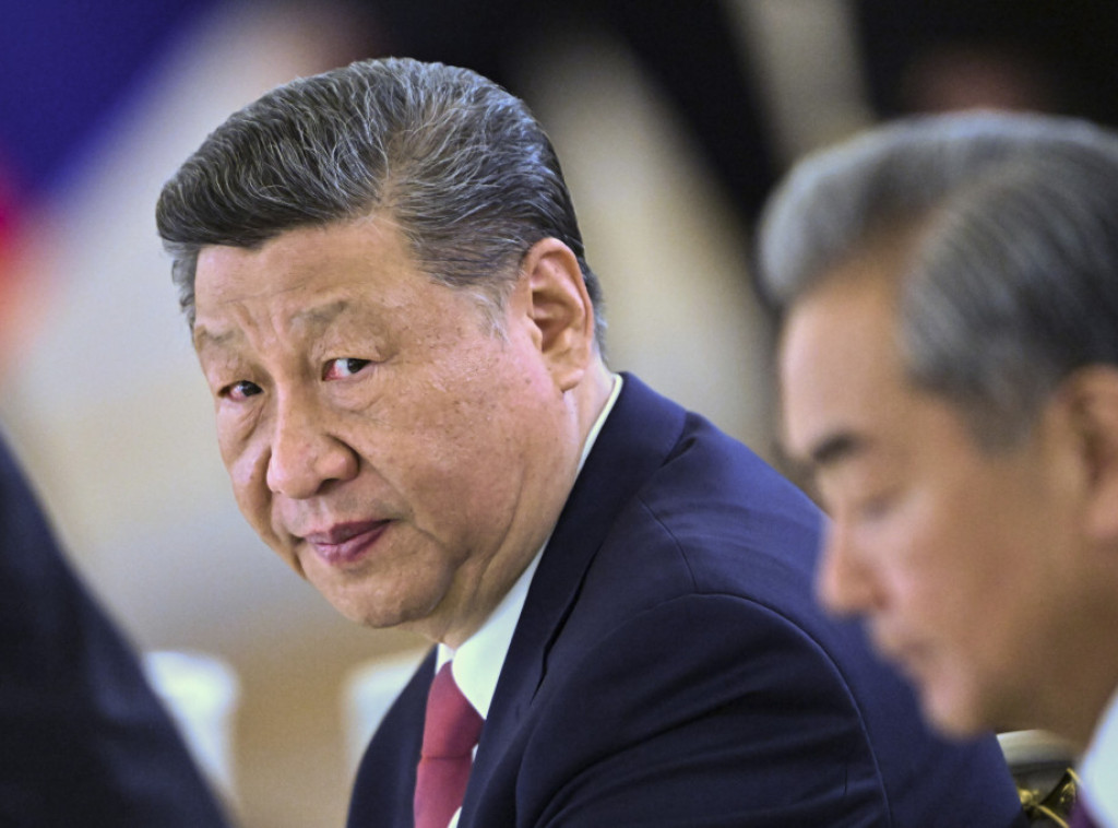 Si Đinping izrazio saučešće kralju Čarlsu III povodom avionske nesreće u Indiji