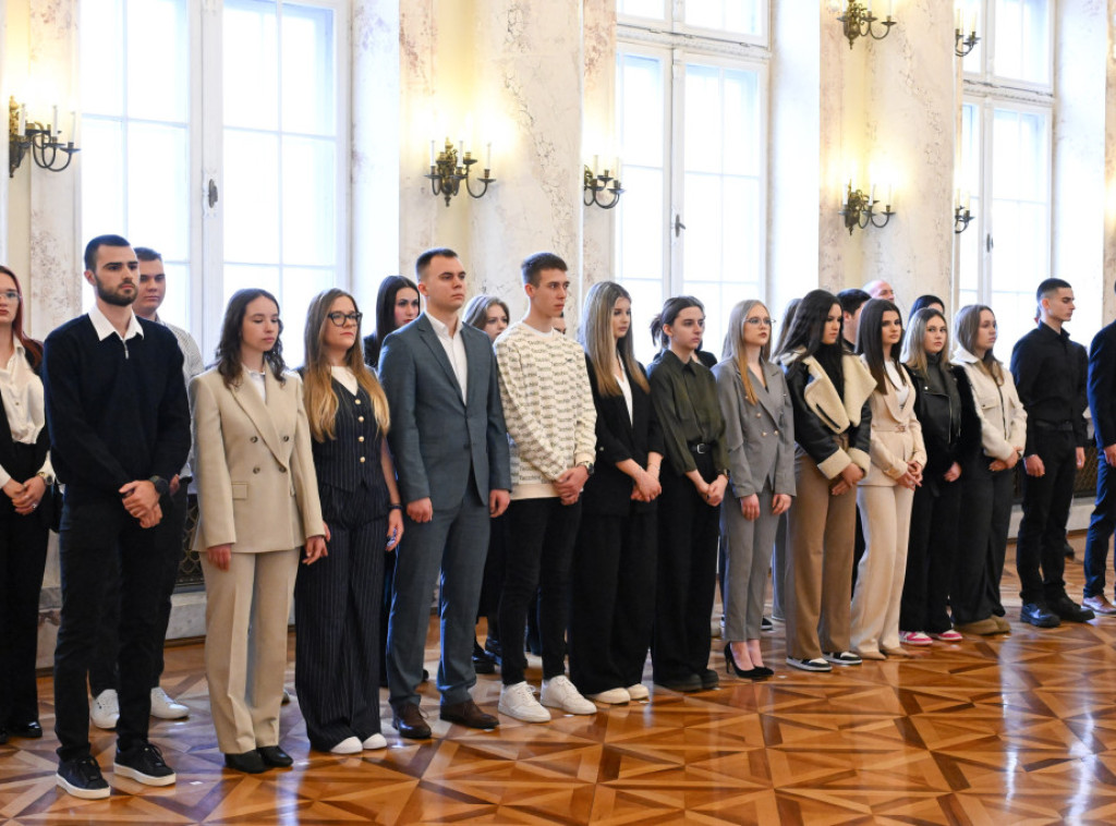 Otvoren konkurs Ministarstva odbrane i Vojske Srbije za učeničke stipendije