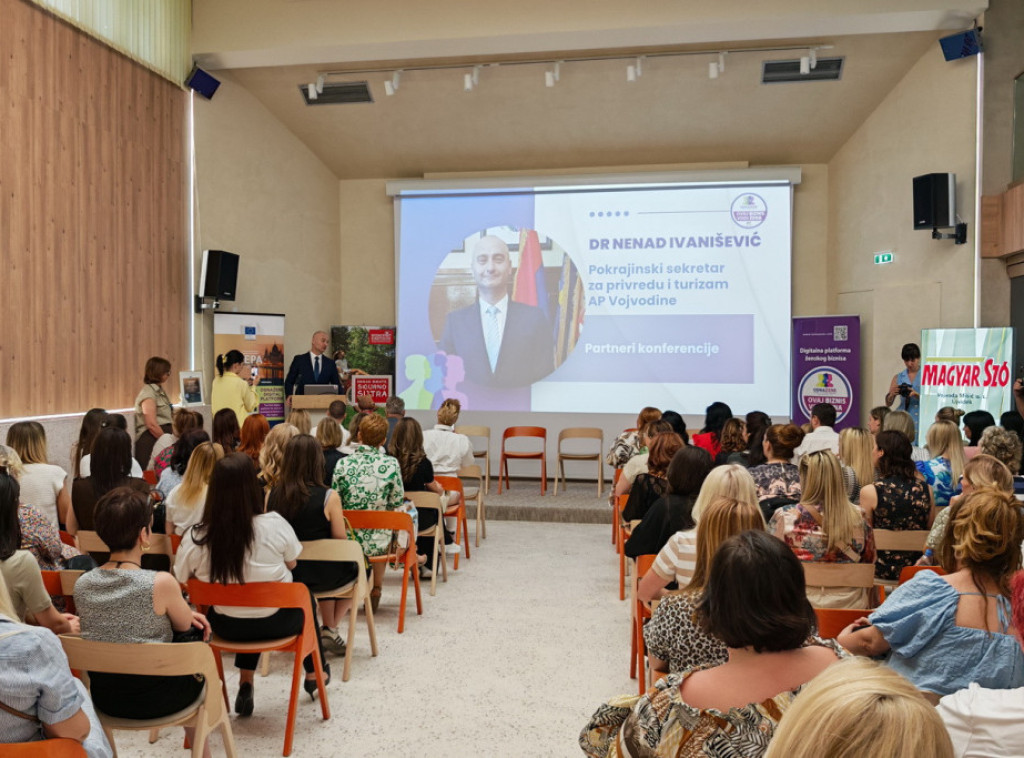 Nenad Ivanišević otvorio konferenciju "Digitalizacija – Ključ za uspeh ženskog preduzeća"