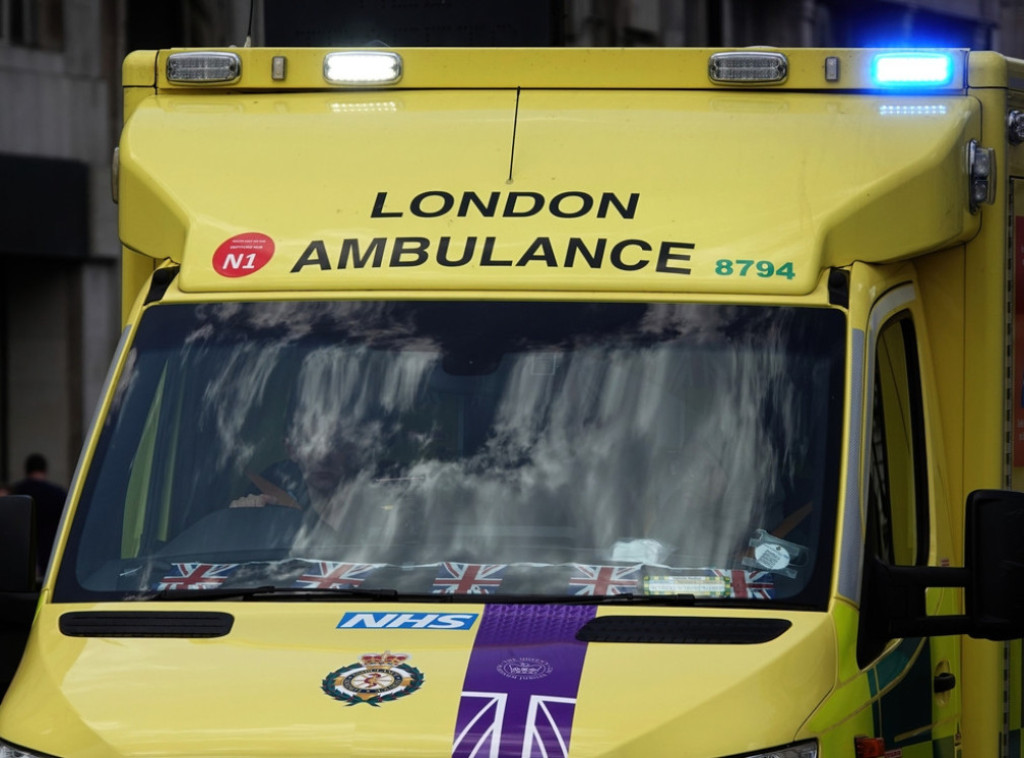 Troje dece povređeno u požaru u stambenoj zgradi u severnom Londonu