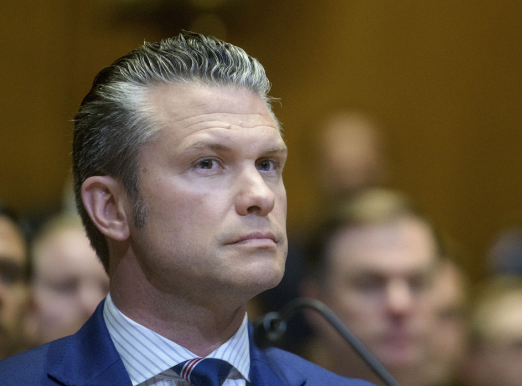 Hegset: Još postoji mogućnost za mir sa Iranom