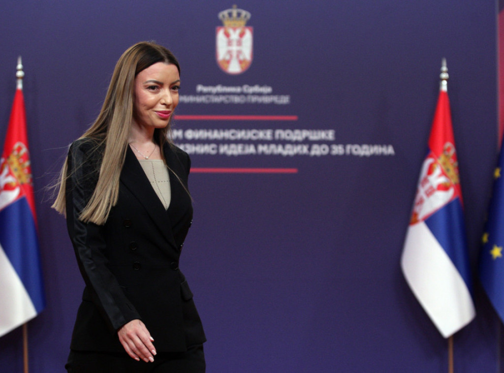Mesarović pozvala mlade preduzetnike da se jave na konkurs i iskoriste podršku države