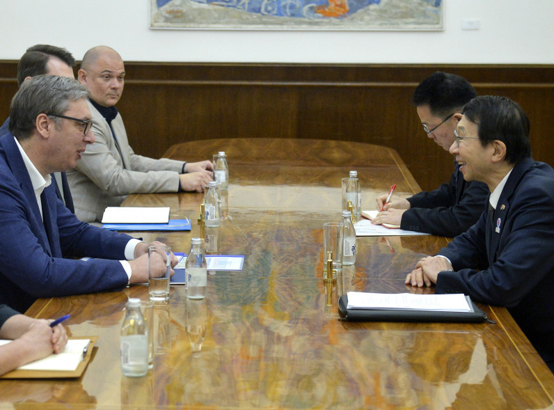 Predsednik Vučić sastao se sa ambasadorom Imamurom: Japan vidi Srbiju kao pouzdanog partnera