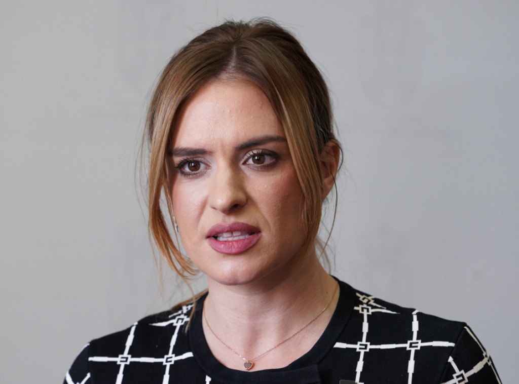 Đurđević Stamenkoviski: Ako bude prihvaćen predlog Vlade u oktobru minimalna zarada 500 evra