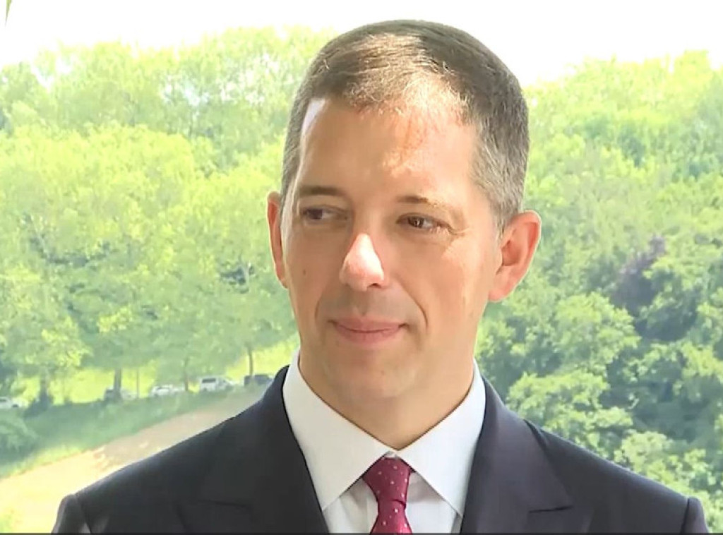 Đurić u Bernu razgovarao sa ambasadorom BiH pri UN u Ženevi o aktuelnim dešavanjima u regionu