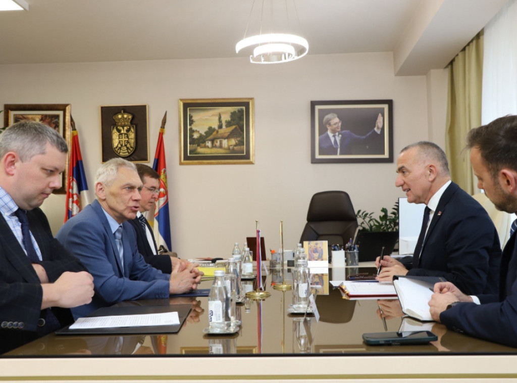 Vujić sa Harčenkom o pitanjima od zajedničkog interesa