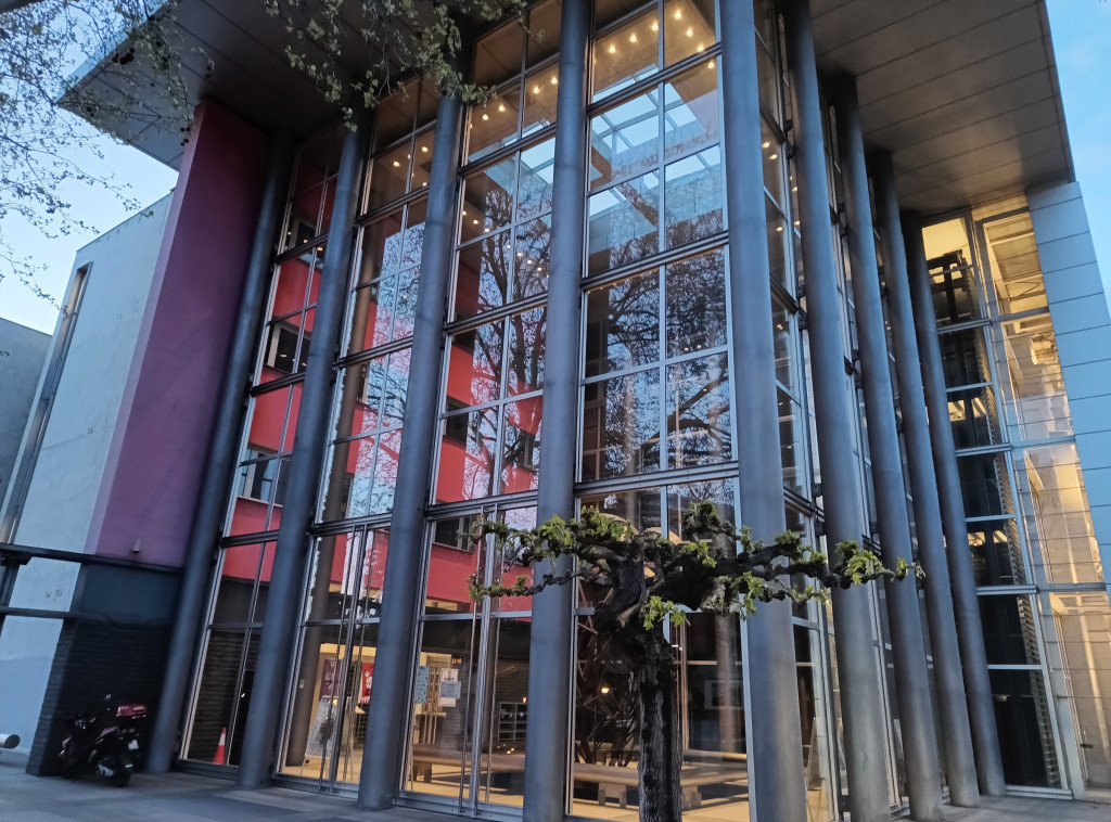 Premijera u JDP-u: Nušićev "Narodni poslanik" kao da je pisan danas