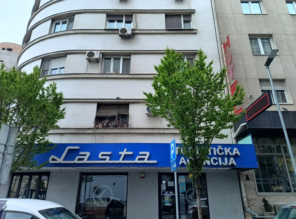 Vanredna sednica Skupštine akcionara "Laste" 18. septembra