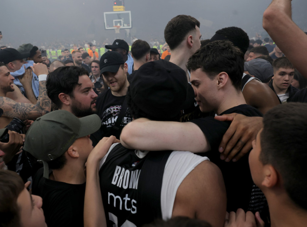 Košarkaši Partizana saslušani u tužilaštvu povodom tuče ispred "Benka"