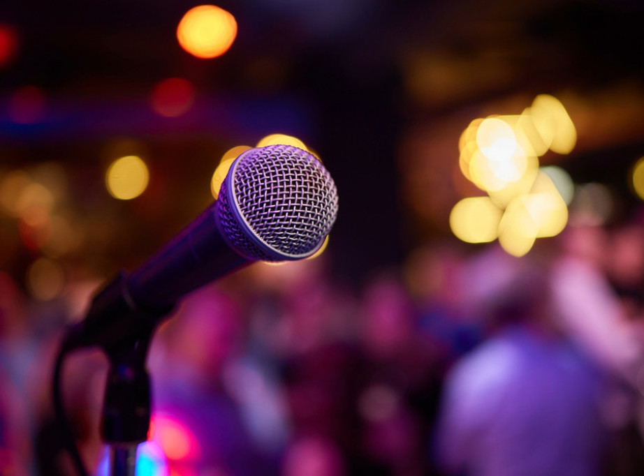 Novi album britanskog kantautora Toma Grenana zauzeo prvo mesto na britanskoj top listi