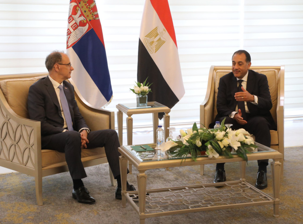 Macut meets with Egyptian PM in Cairo